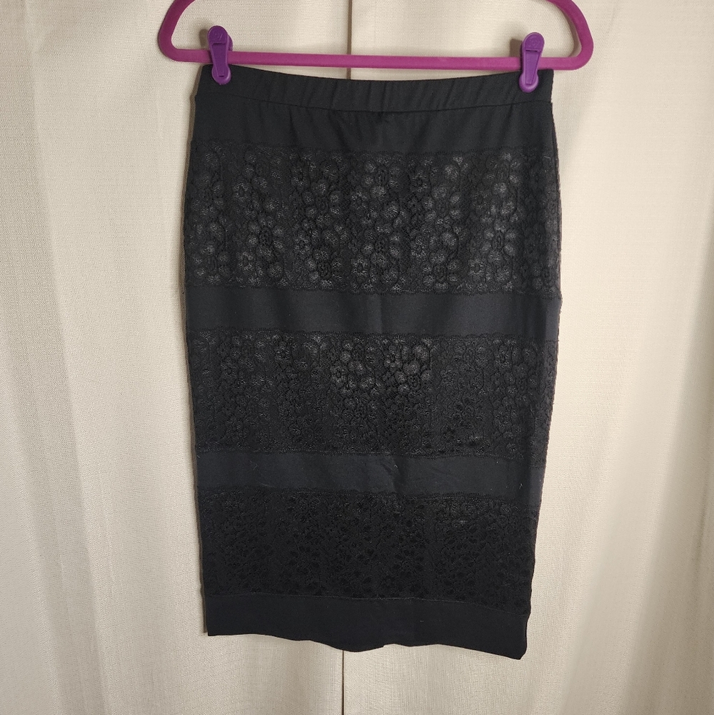 bebe Skirt